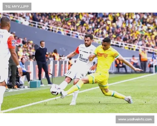 央视深夜直播法甲焦点战，与中国球迷共享戏剧性一战